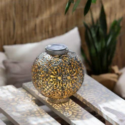 LED-Solarlaterne - Ca. 20,5 X 20,5 X 32,5 Cm - 1 Stück -Saisonale Dekorationen 214176 4016096374105 mica living laterne mit solar led lifestyle