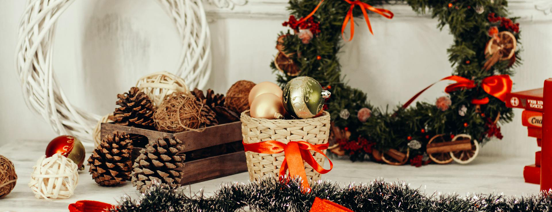 Titelseite -Saisonale Dekorationen pexels iriser 1734425